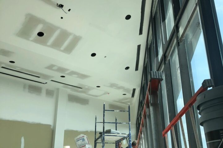 Commercial Renovations project photo 10 by Lux Con Construction Inc.