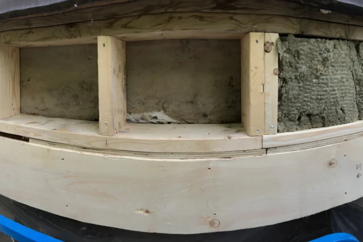Bay window exterior restoration: project photo 7 from Lux Con Construction Inc.