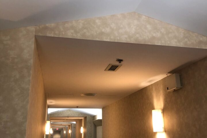 Painting & Wallpaper project photo 15 by Lux Con Construction Inc.