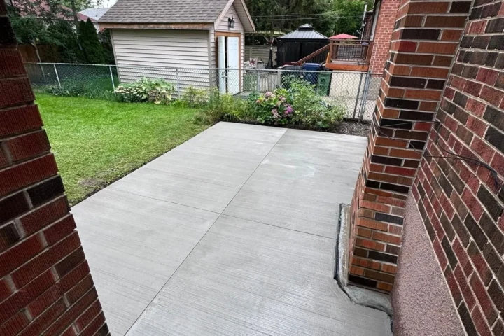 Concrete patio and walkway: after 5 from Lux Con Construction Inc.
