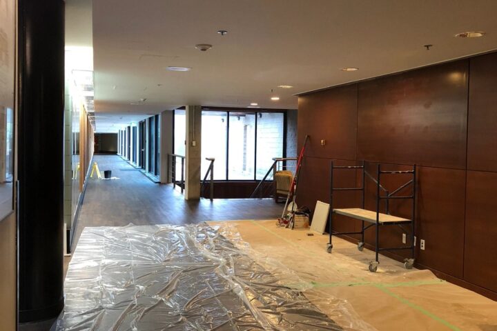 Painting & Wallpaper project photo 13 by Lux Con Construction Inc.
